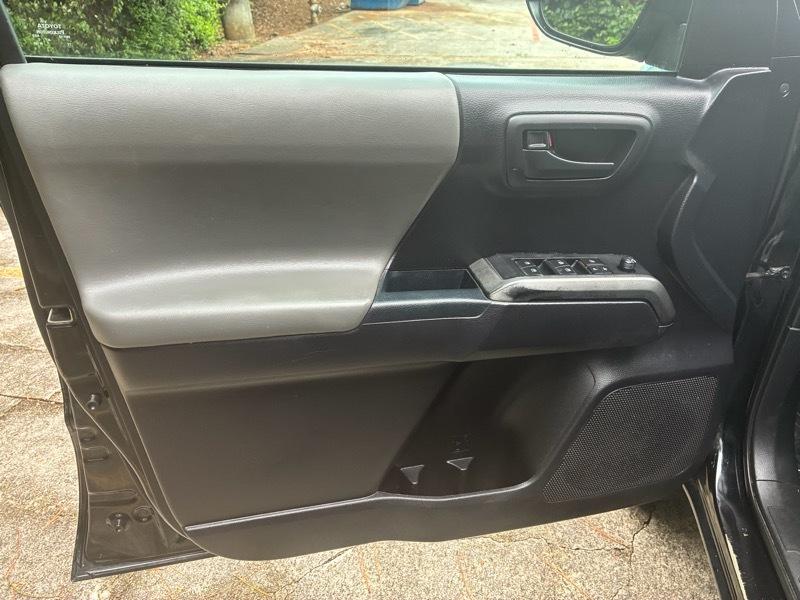 Toyota Tacoma SR5 Double Cab Long Bed V6 6AT 2WD 2020