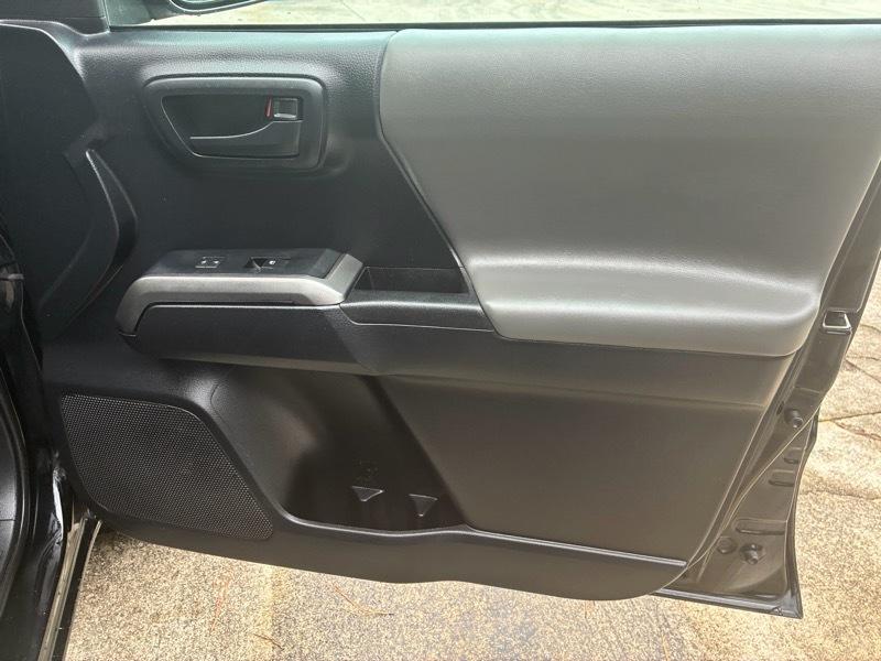 Toyota Tacoma SR5 Double Cab Long Bed V6 6AT 2WD 2020