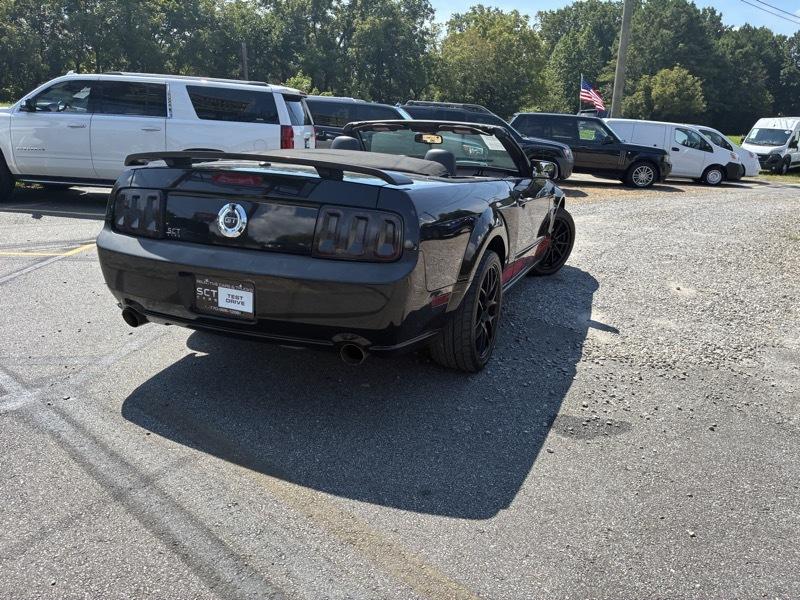 Ford Mustang GT convertible 2009