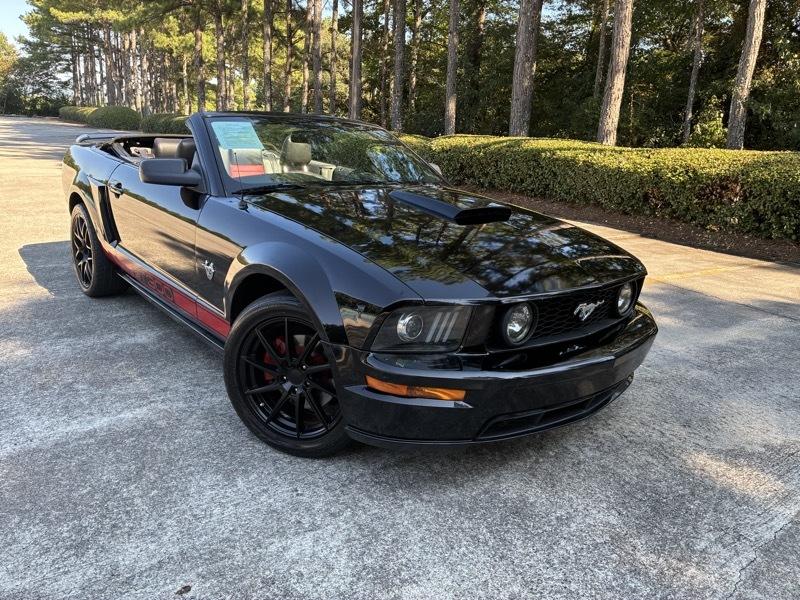 Ford Mustang GT Premium 2D Convertible 2009
