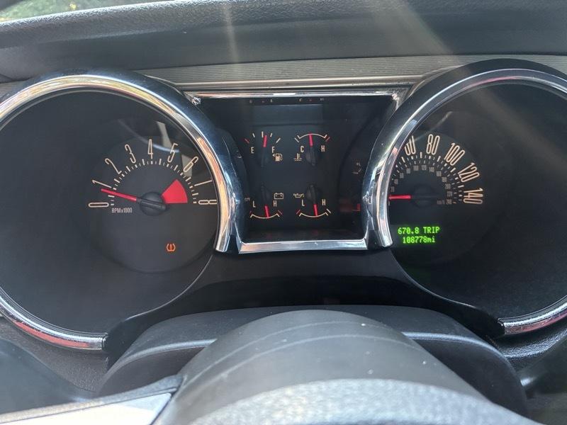 Ford Mustang GT Premium 2D Convertible 2009