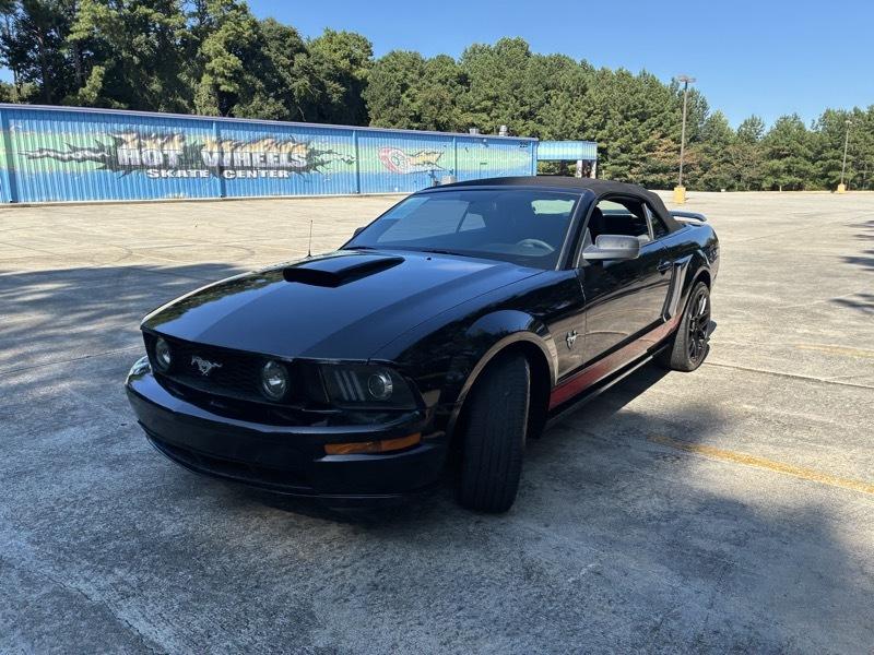 Ford Mustang GT Premium 2D Convertible 2009