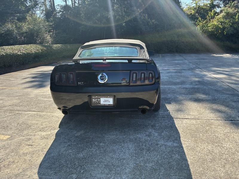 Ford Mustang GT Premium 2D Convertible 2009