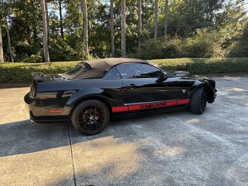 Ford Mustang GT Premium 2D Convertible 2009
