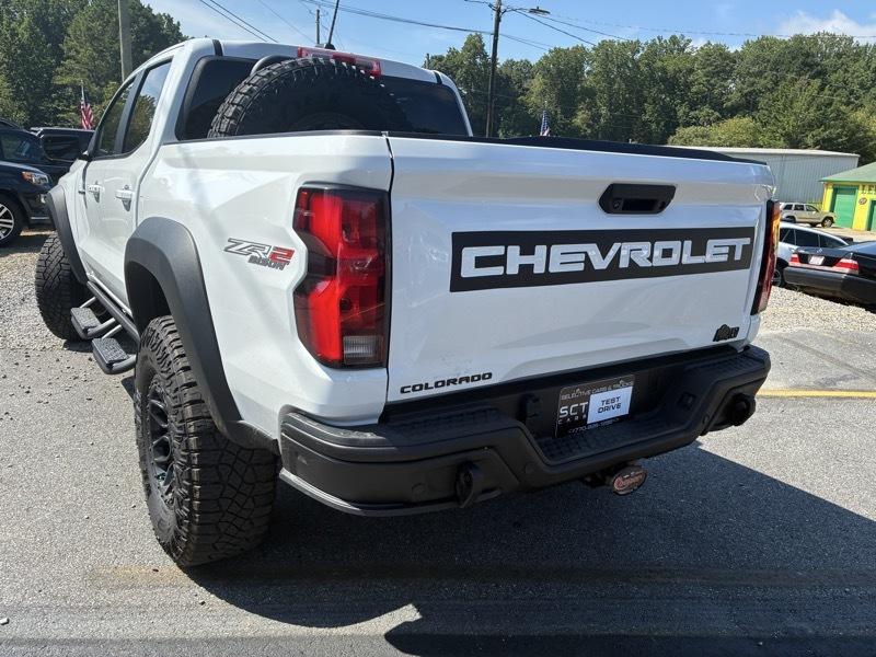 Chevrolet Colorado ZR2 Crew Cab 4WD 2024