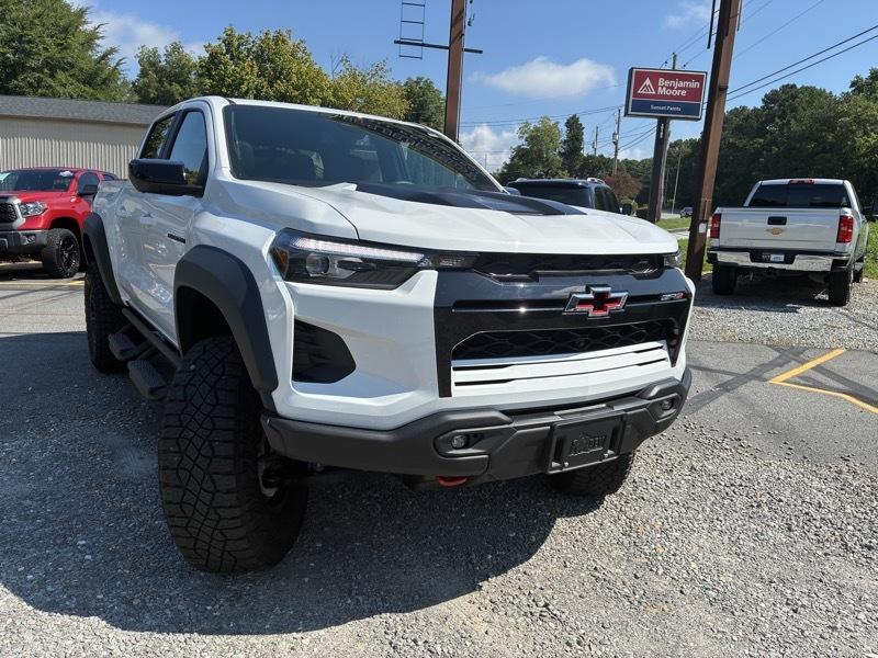 Chevrolet Colorado ZR2 Crew Cab 4WD 2024