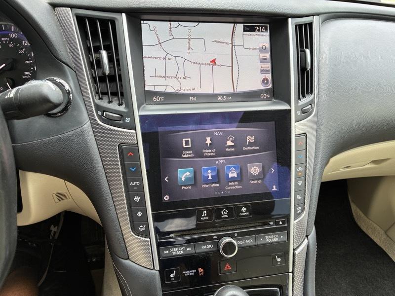 Infiniti Q50 Premium AWD 2015