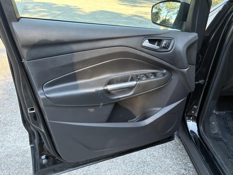 Ford Escape Titanium 4WD 2015