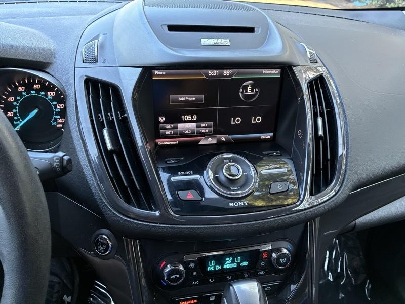 Ford Escape Titanium 4WD 2015