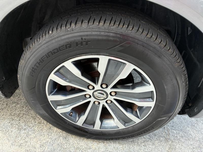 Nissan Armada SL 2WD 2017
