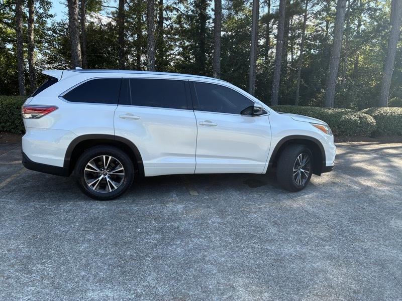 Toyota Highlander XLE FWD V6 2016
