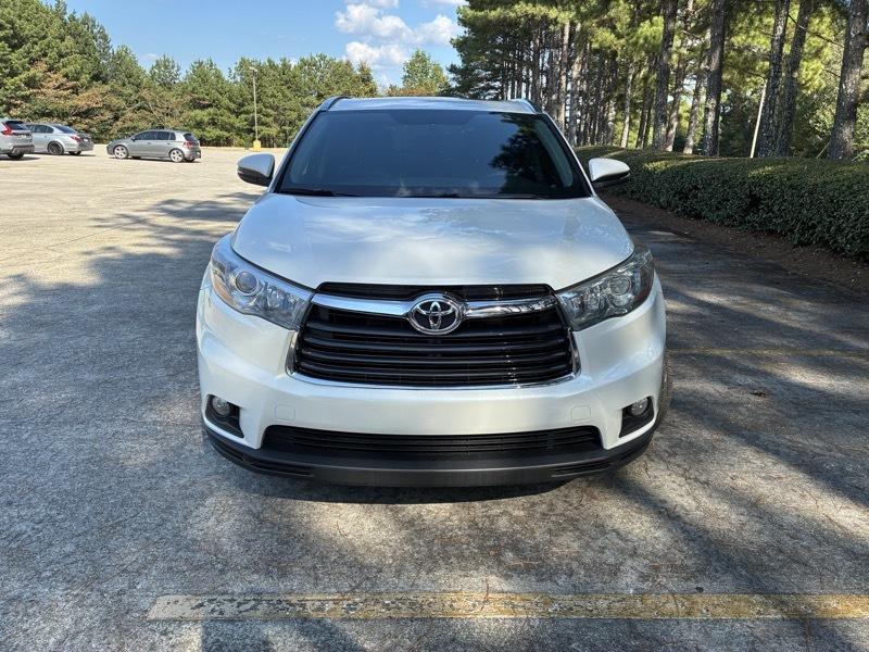 Toyota Highlander XLE FWD V6 2016
