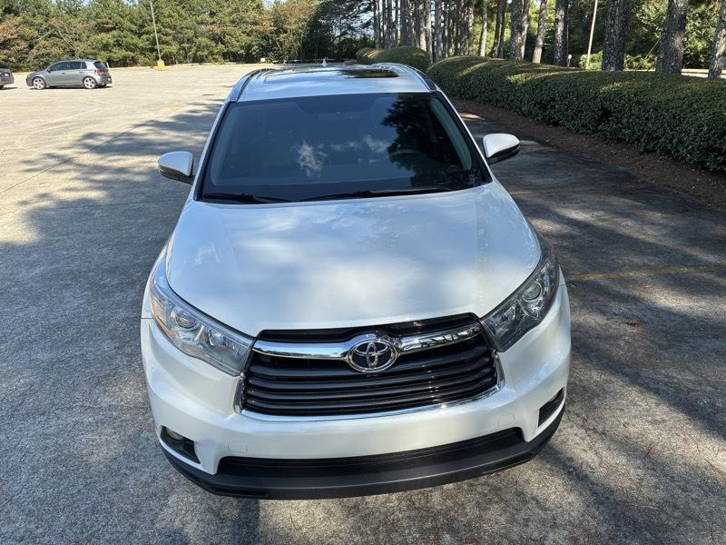 Toyota Highlander XLE FWD V6 2016