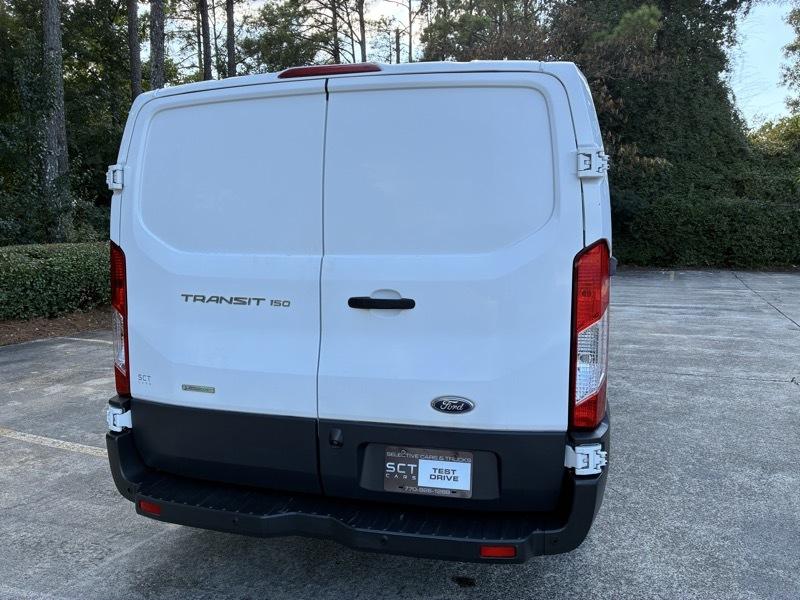 Ford Transit 150 Van Low Roof w/Sliding Pass. 130-in. WB 2017