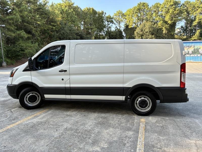 Ford Transit 150 Van Low Roof w/Sliding Pass. 130-in. WB 2017