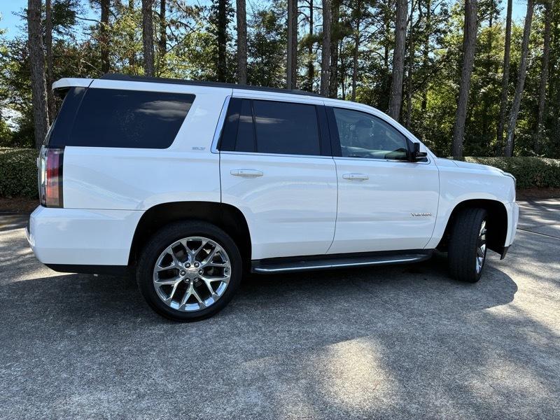 GMC Yukon SLT 2WD 2020