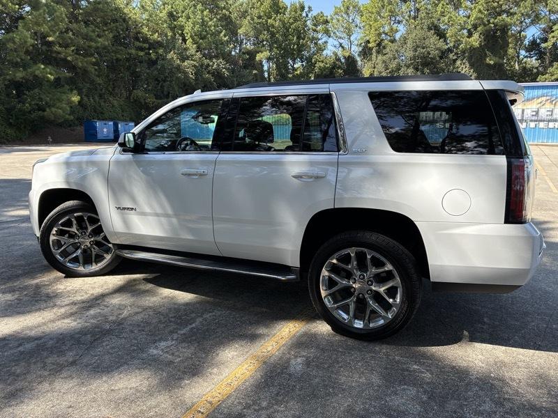 GMC Yukon SLT 2WD 2020