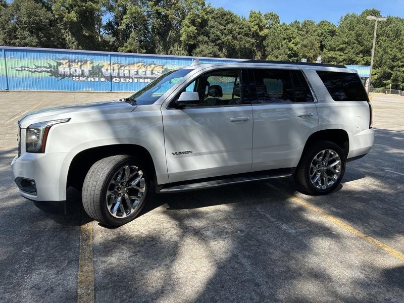 GMC Yukon SLT 2WD 2020