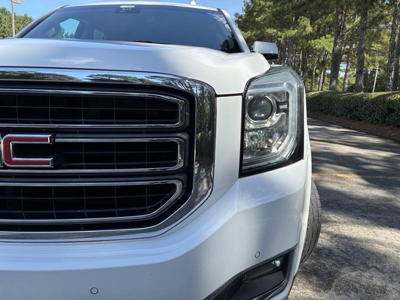 GMC Yukon SLT 2WD 2020