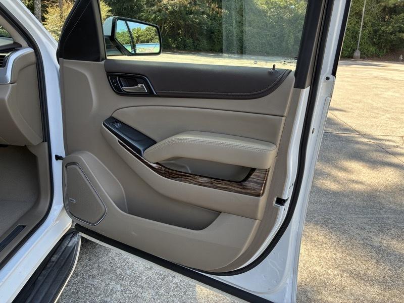 GMC Yukon SLT 2WD 2020