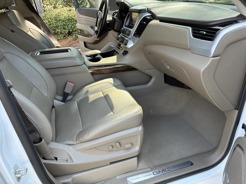 GMC Yukon SLT 2WD 2020
