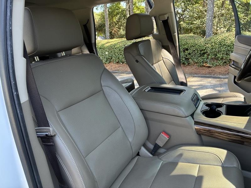 GMC Yukon SLT 2WD 2020