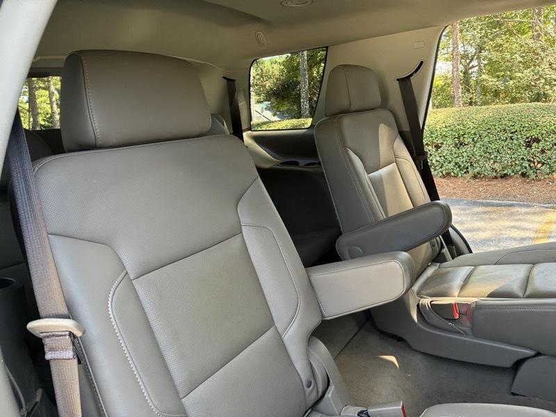GMC Yukon SLT 2WD 2020