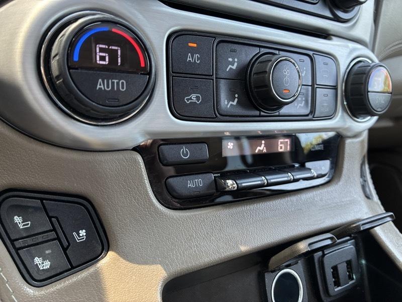 GMC Yukon SLT 2WD 2020