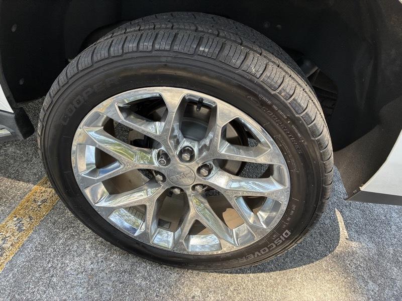 GMC Yukon SLT 2WD 2020