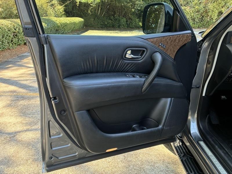 Infiniti QX80 4WD 2017