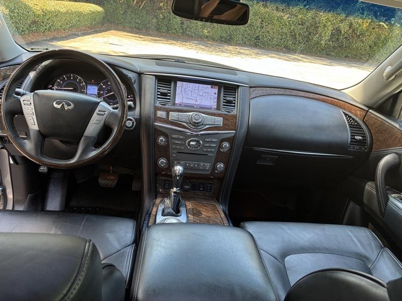 Infiniti QX80 4WD 2017