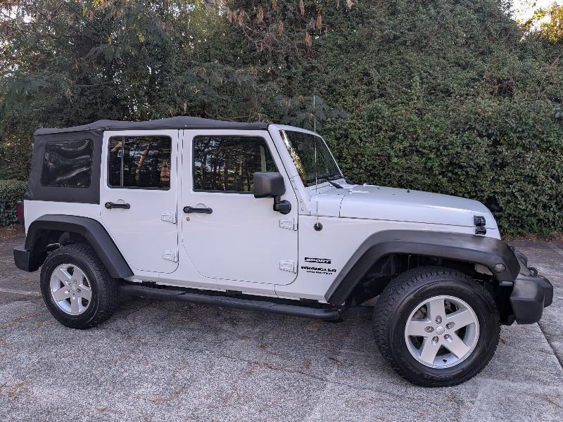 Jeep Wrangler Unlimited Sport 4WD 2017