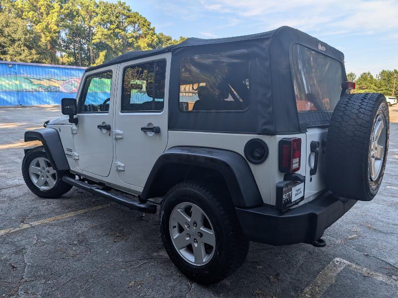 Jeep Wrangler Unlimited Sport 4WD 2017