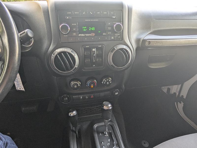 Jeep Wrangler Unlimited Sport 4WD 2017