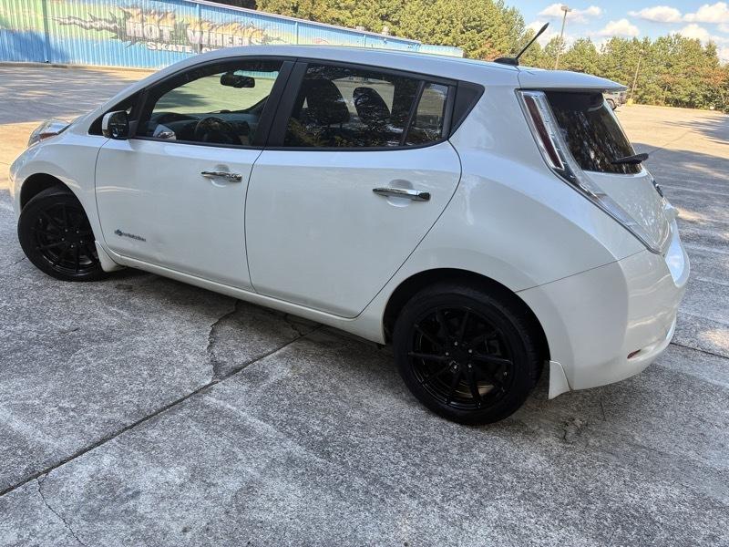 Nissan Leaf SV 2014