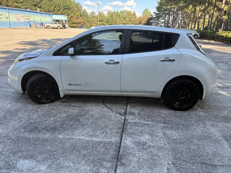 Nissan Leaf SV 2014