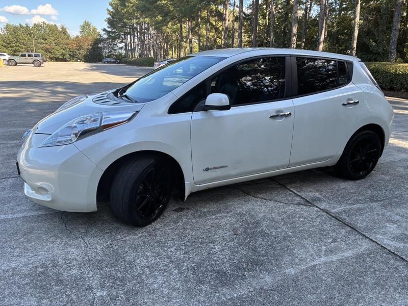 Nissan Leaf SV 2014
