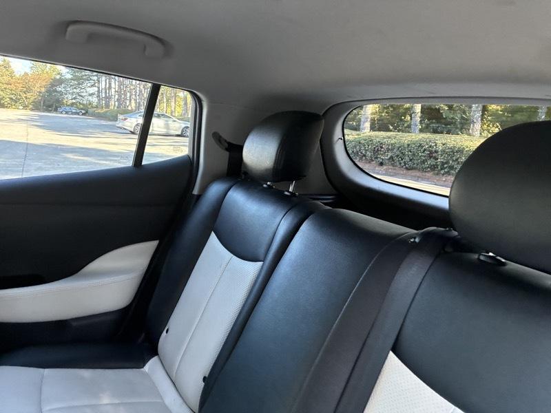 Nissan Leaf SV 2014