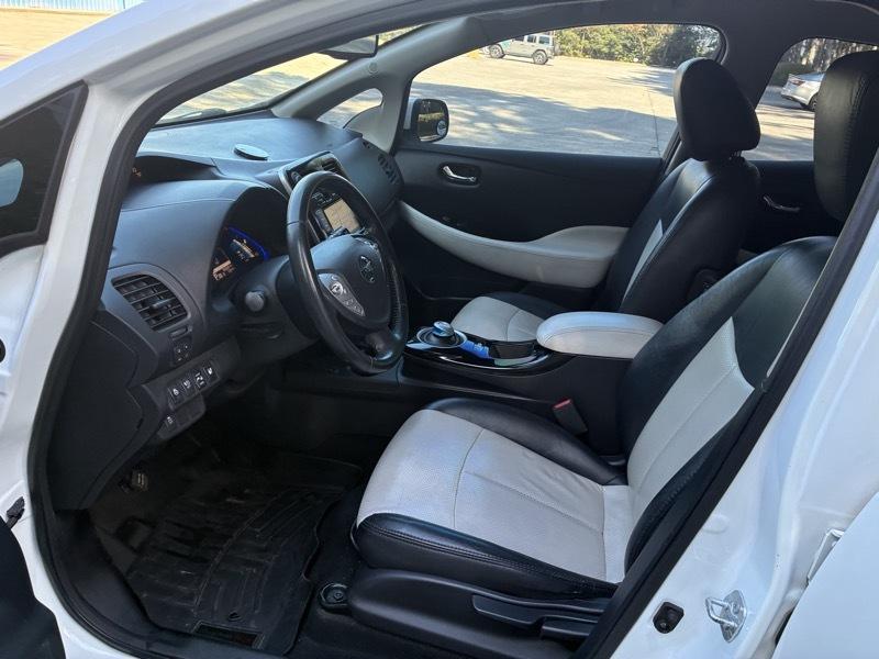 Nissan Leaf SV 2014