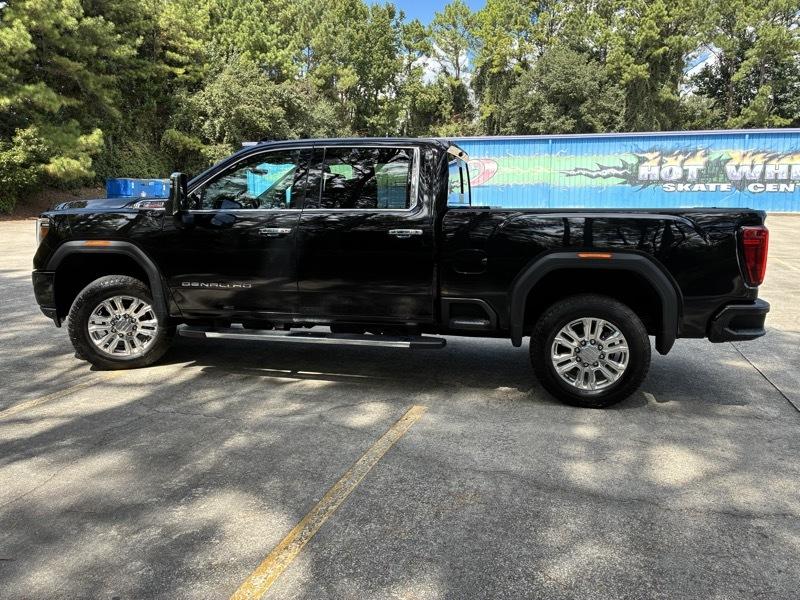 GMC Sierra 2500HD Denali Crew Cab 4WD 2021
