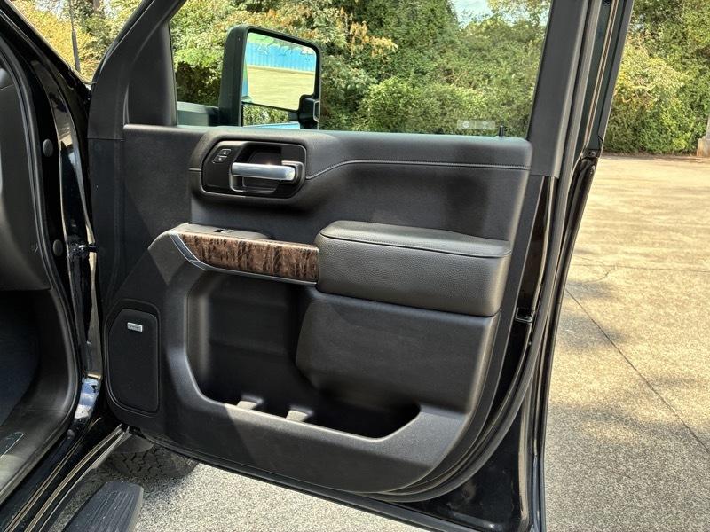 GMC Sierra 2500HD Denali Crew Cab 4WD 2021