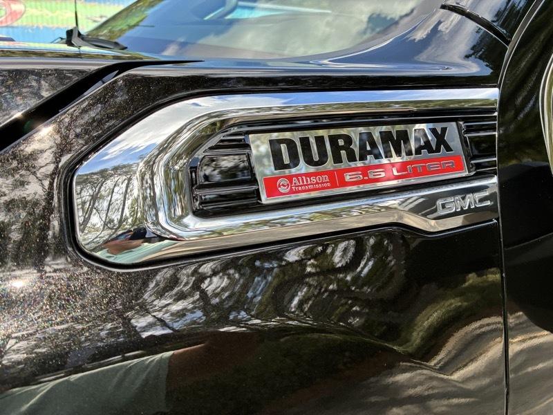 GMC Sierra 2500HD Denali Crew Cab 4WD 2021