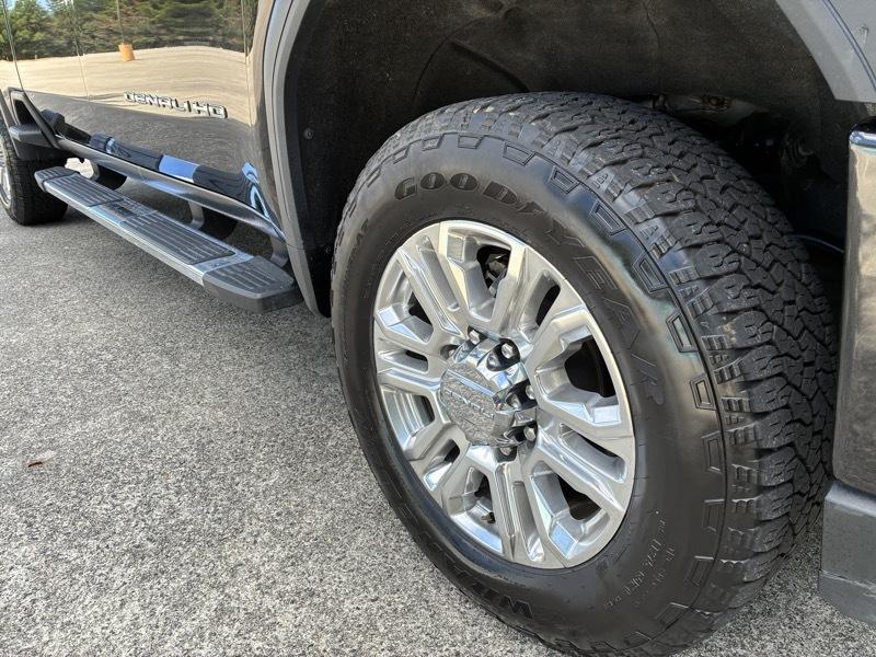 GMC Sierra 2500HD Denali Crew Cab 4WD 2021