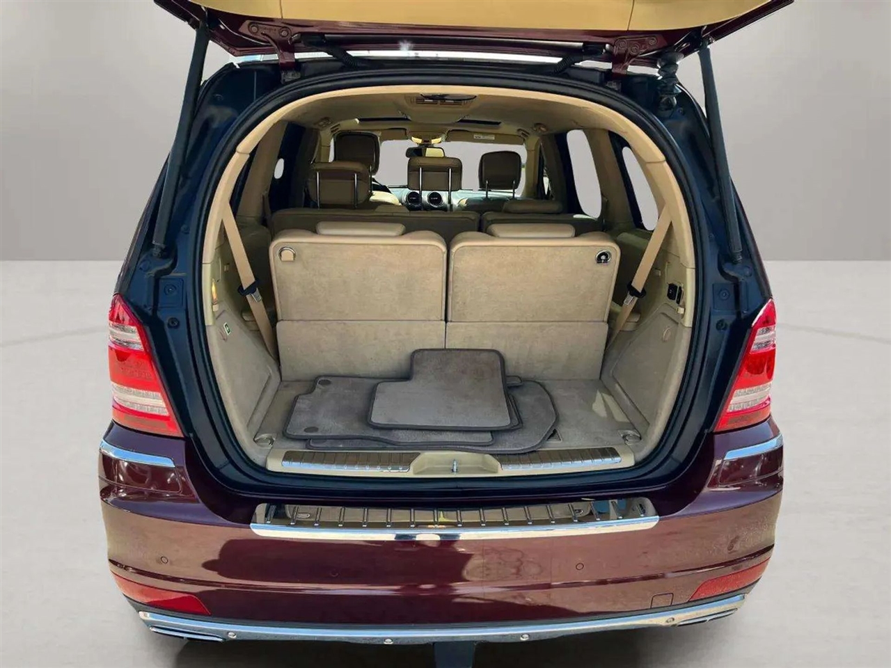 Mercedes-Benz GL-Class  2010 Mercedes-Benz GL-Class  2010