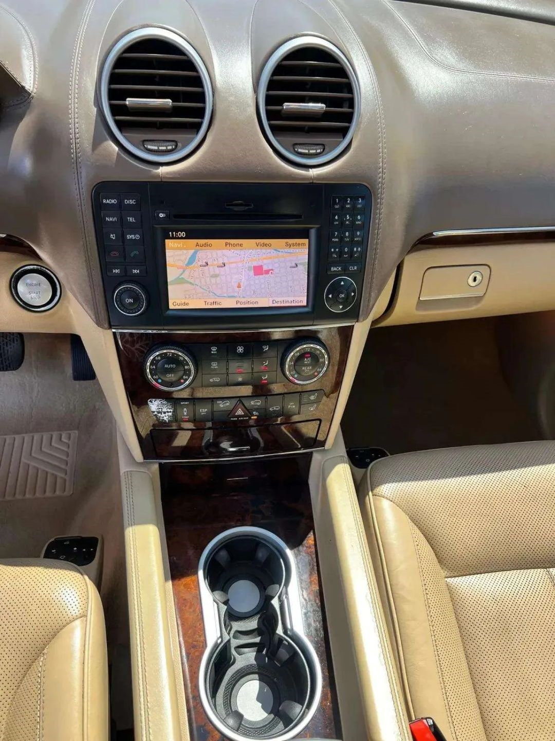 Mercedes-Benz GL-Class  2010 Mercedes-Benz GL-Class  2010