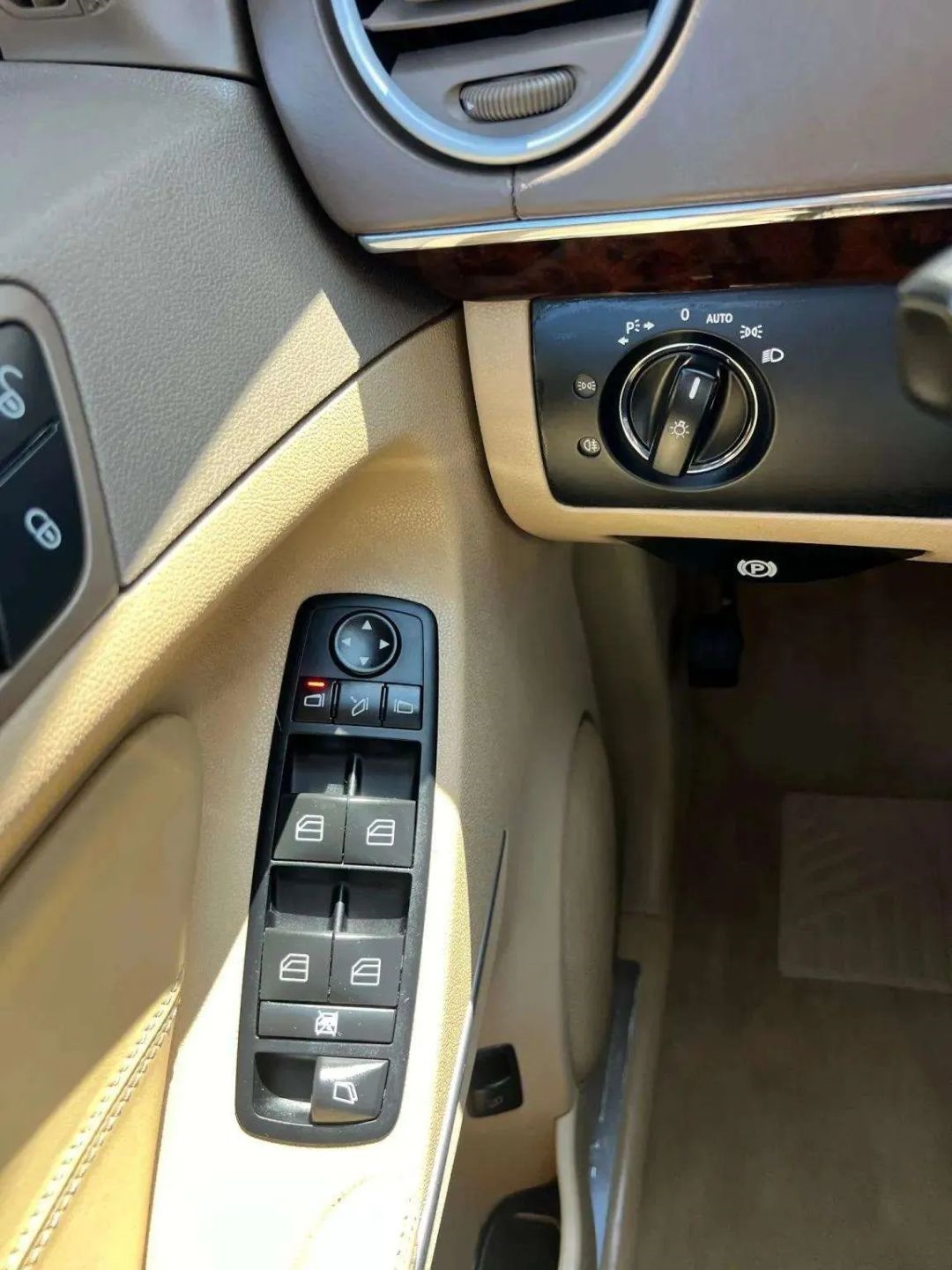 Mercedes-Benz GL-Class  2010 Mercedes-Benz GL-Class  2010