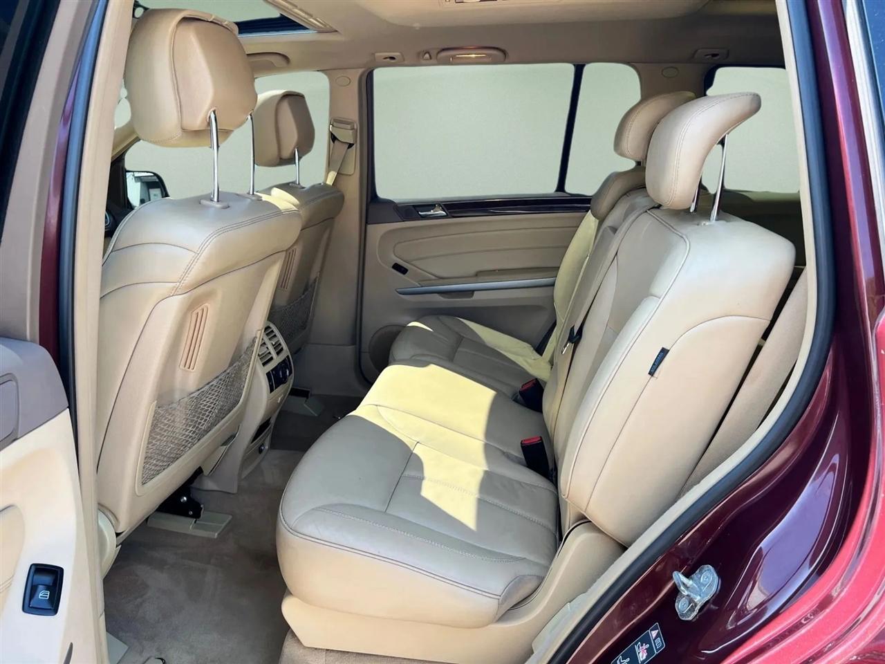 Mercedes-Benz GL-Class  2010