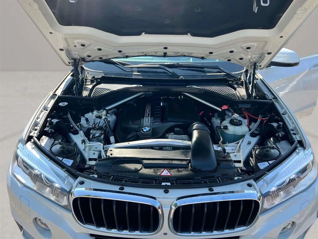 BMW X5  2016 BMW X5  2016