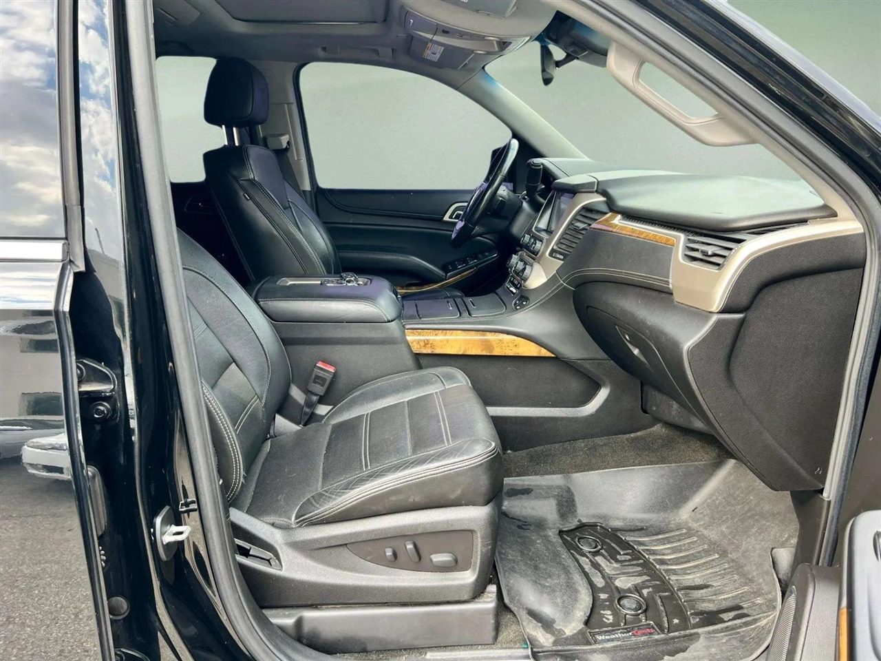 GMC Yukon XL  2017 GMC Yukon XL  2017