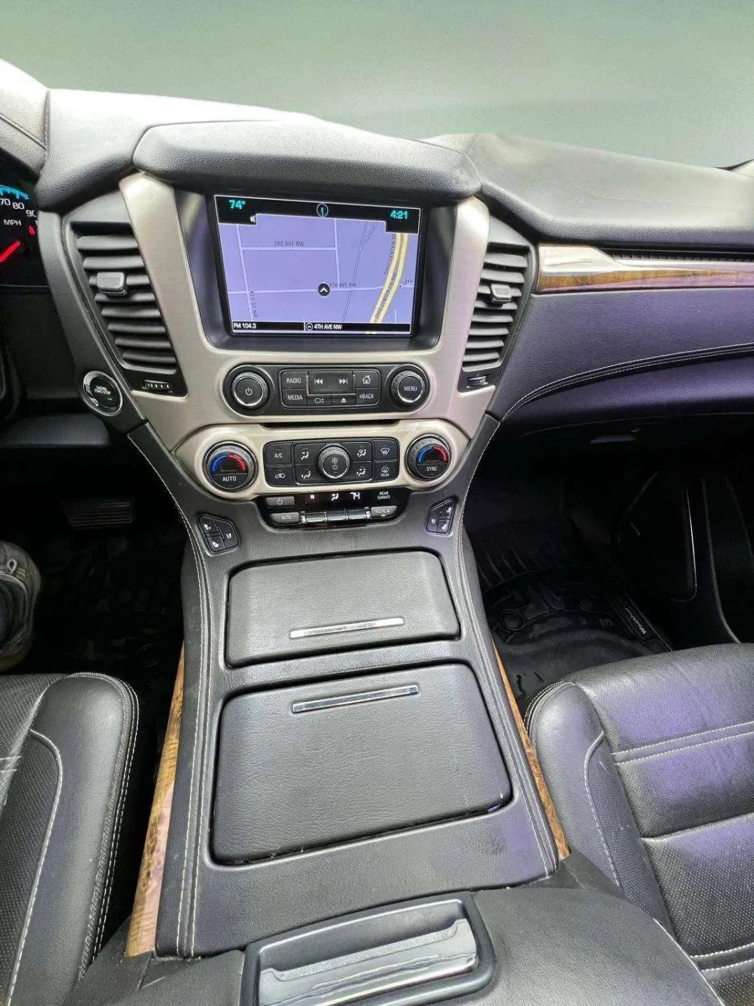 GMC Yukon XL  2017 GMC Yukon XL  2017